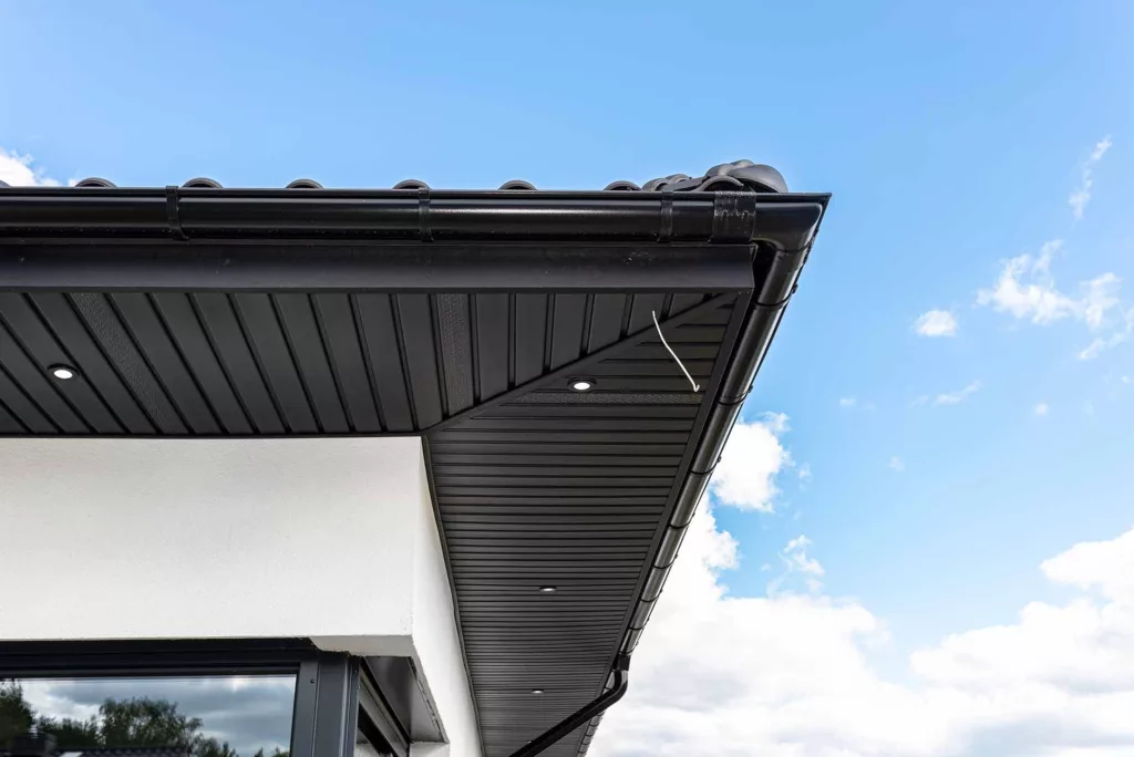 continuous seamless gutters