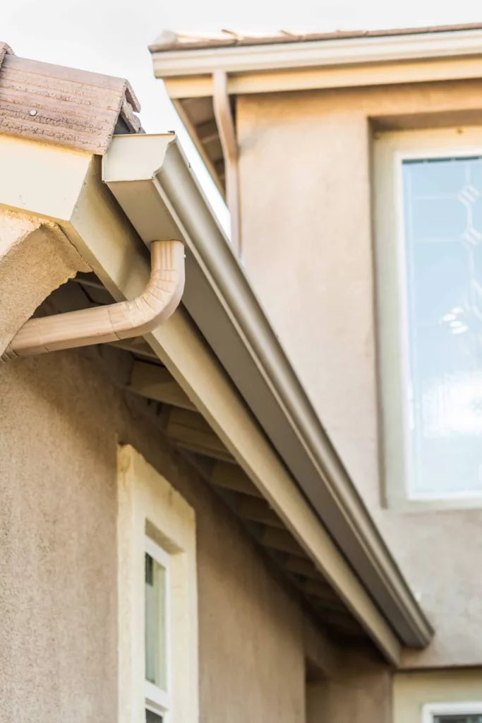 seamless aluminum gutters